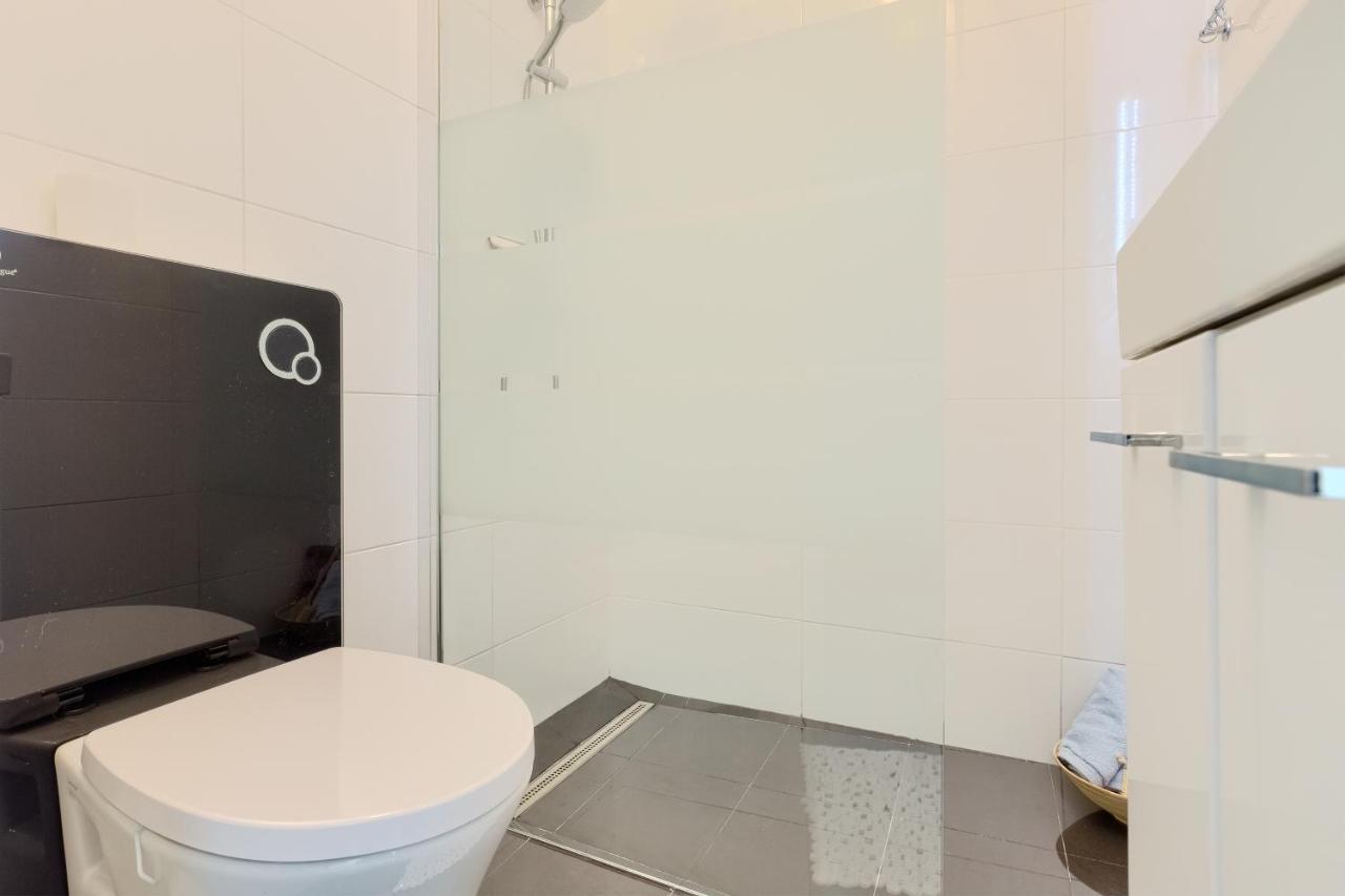 Large Apartment In City Centre Pula! Exterior photo