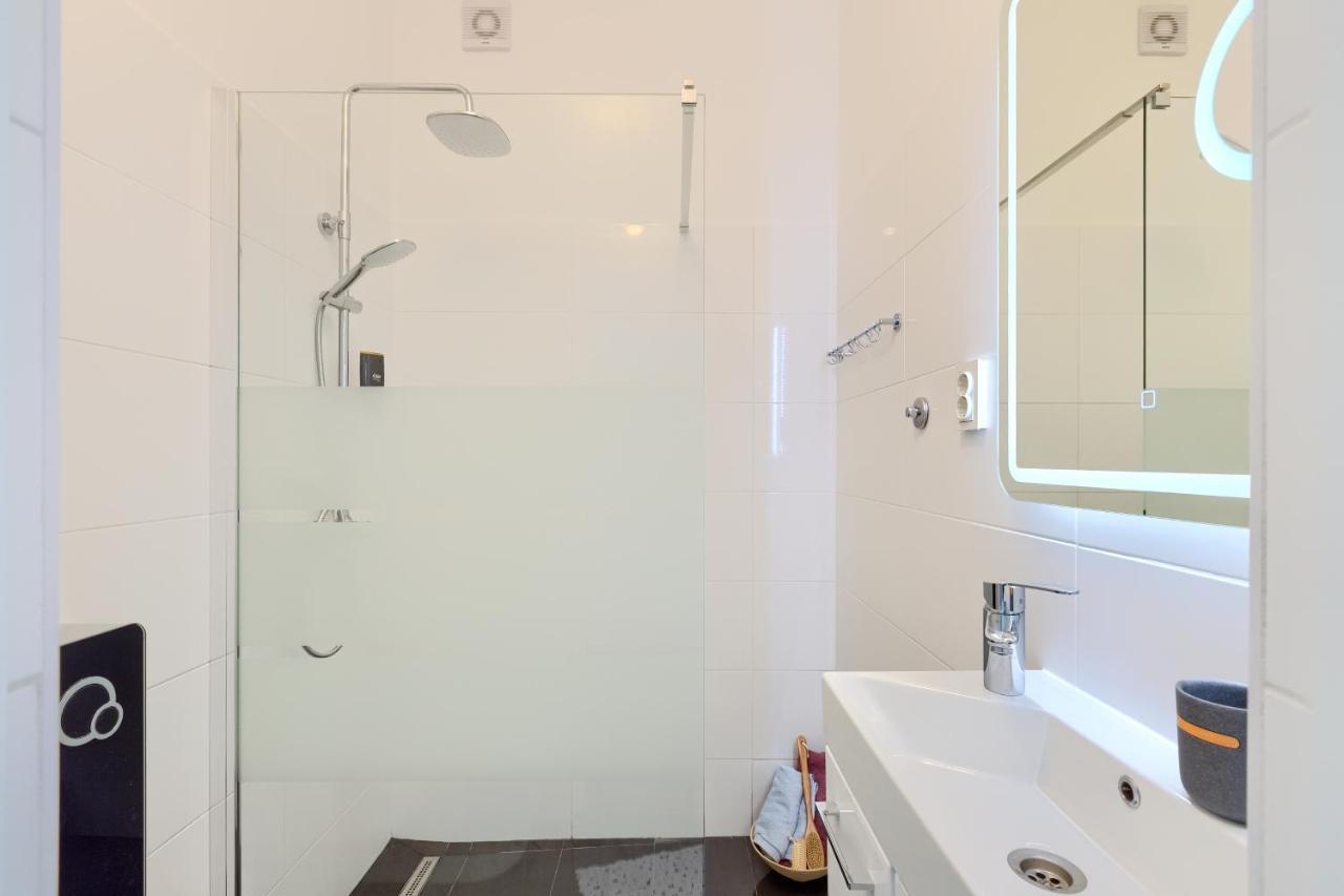 Large Apartment In City Centre Pula! Exterior photo